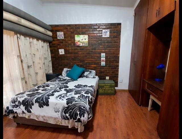 4 BEDROOM HOUSE FOR SALE IN MEYERTON EXT 6